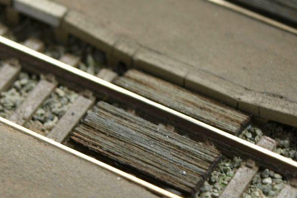 Hölzerner Fußgängerüberweg 1:87 - Langmesser-Modellwelt - Model-Scene