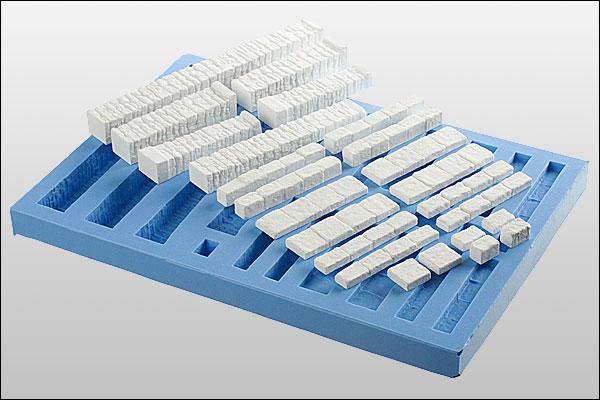 Stützen und Abdeckungen aus großem Bruchstein - Langmesser-Modellwelt - Langmesser-Modellwelt