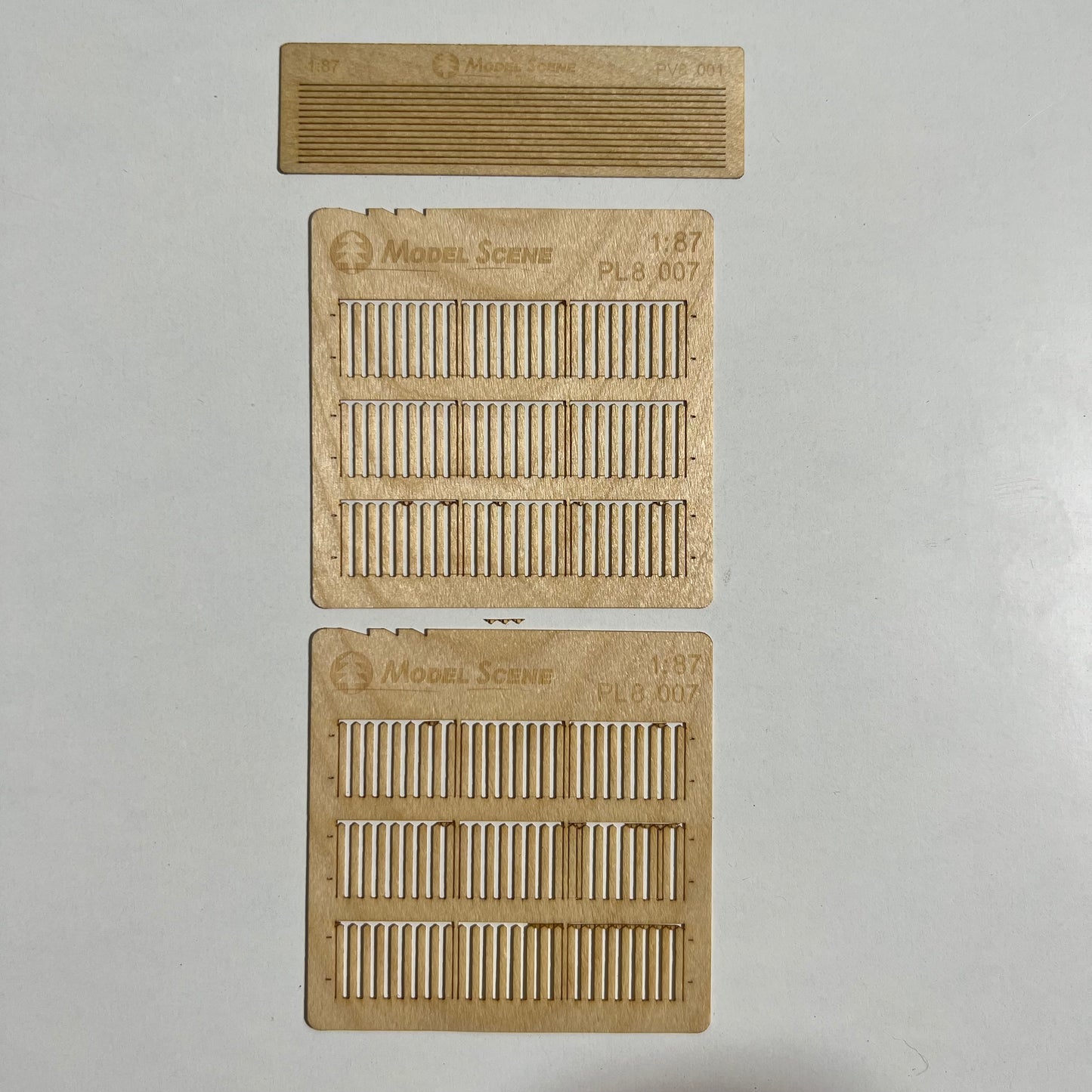 Bretterzaun, schmale Bretter, 1:87 - Langmesser-Modellwelt - Model-Scene